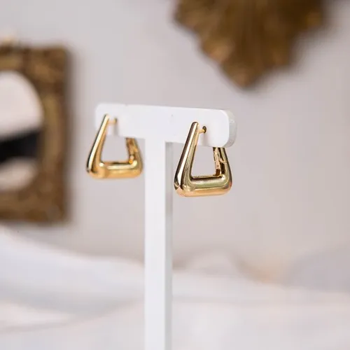 Brinco Argola Articulada Triangular Lisa Tamanho M Banhado a Ouro 18 k