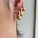 Brinco Argola Articulada Triangular Lisa Tamanho P Banhado Ouro 18 k