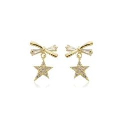 Brinco Pequeno Lacinho Navete com Pingente Estrelinha Cravejada em Zircônias Banhado a Ouro 18K