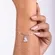 Pulseira Corrente Cartier com Pingente Coração Cravejado com Zircônias