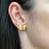 Brinco Laço Zircônias: Elegância e Delicadeza em Cada Detalhe