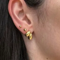 Brincos Duas Gotas: Elegância Fluida