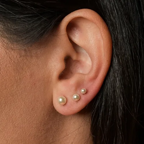 Brinco Trio de Pérolas Pequeno Banhado a Ouro 18 k