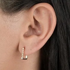 Brinco Argola Quadrada Tamanho P – Detalhe Aro Retorcido Banhado a Ouro 18k