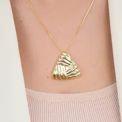 Colar Feminino Triangular Design Geométrico Banhado a Ouro 18k