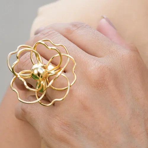 Anel Regulável Maxi Flor Aramada Banhado a Ouro 18k