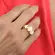 Anel Vazado com Design Orgânico Conchas Banhado a Ouro 18k