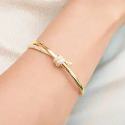 Pulseira Bracelete Nó Cravejado Banhada a Ouro 18K