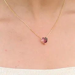 Colar com Pingente Coração em Cristal Rosa ou Azul Banhado a Ouro 18K