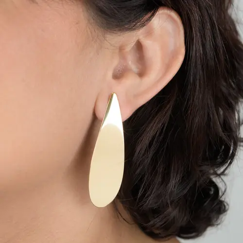 Brinco Alongado Espelhado Banhado a Ouro 18k