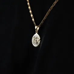 Pingente Oval Divino
