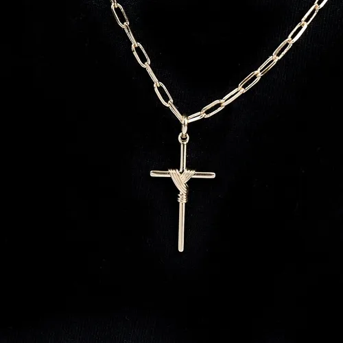 Pingente Crucifixo G aramado Banhado a Ouro 18 k