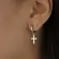 Argola Articulada Crucifixo M Banhado a Ouro 18 k