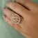 Anel Oval Detalhes Vazados Banhado a Ouro 18 k