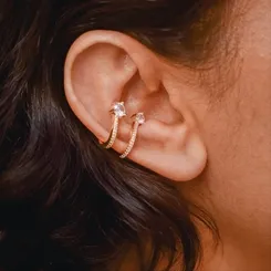 Brinco Piercing Pressão Dois Pontos de Luzes