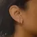 Brinco Earhook Três Fileiras Zircônias