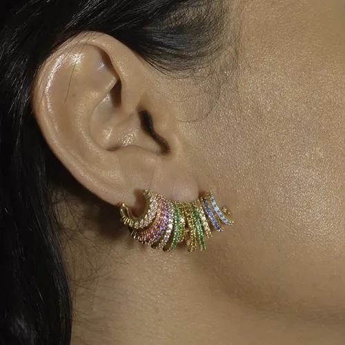Brinco Earcuff Doze Fileiras Zircônias Coloridas